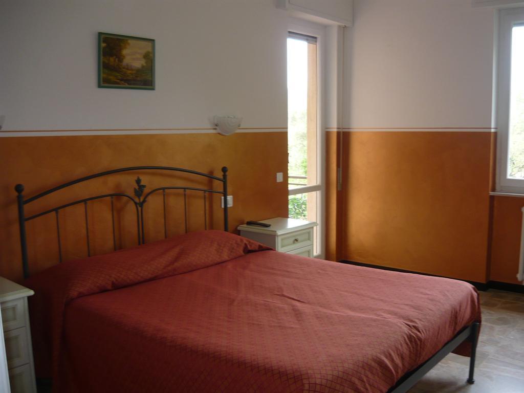 Agriturismo Le Collinette Villanova d'Albenga Quarto foto